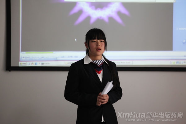 學(xué)生選手激情四射的演講中